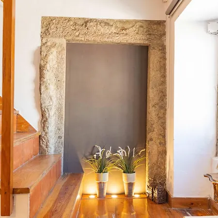Lägenhet Charming Classic-rustic Retreat In Historic Lisboa